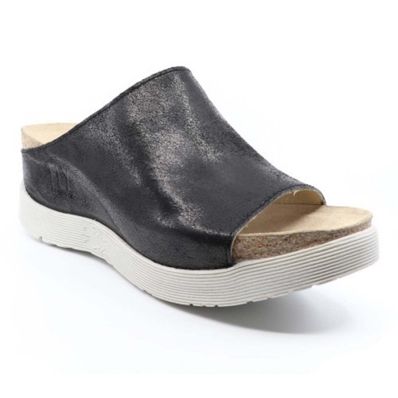 fly london wigg sandal